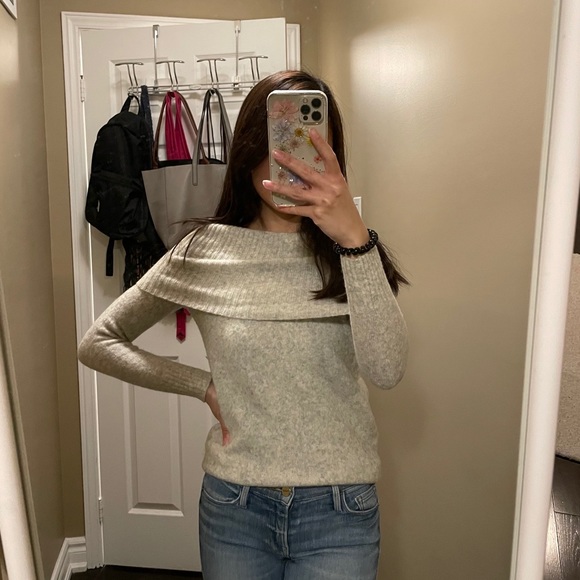 Aritzia Off-the-Shoulder Knit Swearer - Picture 1 of 3